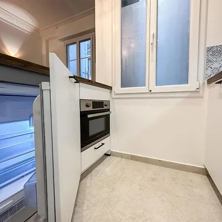 Clemenceau - Central, Calme, Cosy, Moderne Apartment